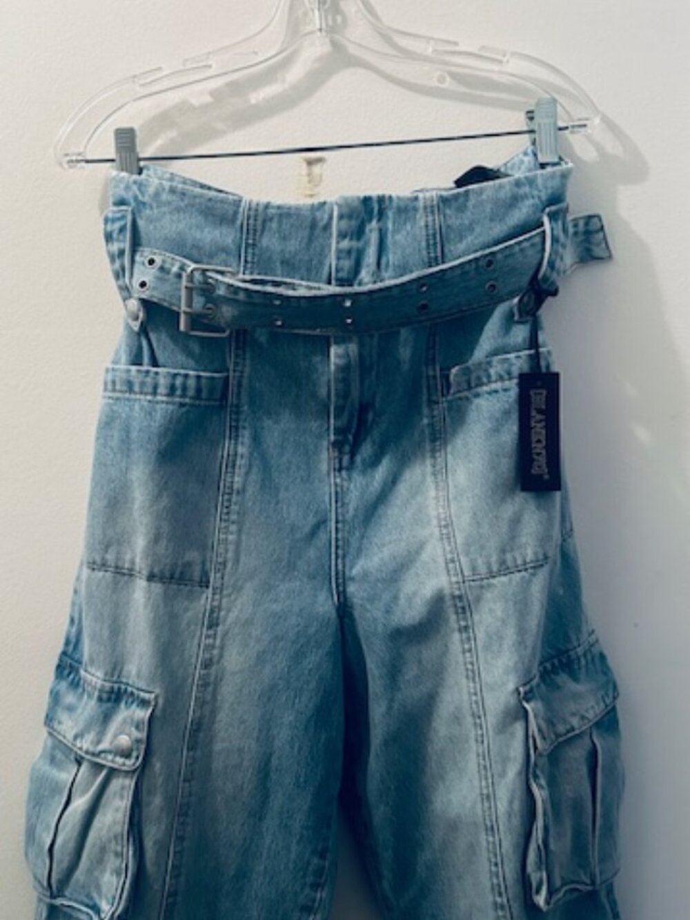 Blank NYC Women's Steal the Show Pant Denim Cargo Straight Leg Belt Jeans NEW - Picture 8 of 16